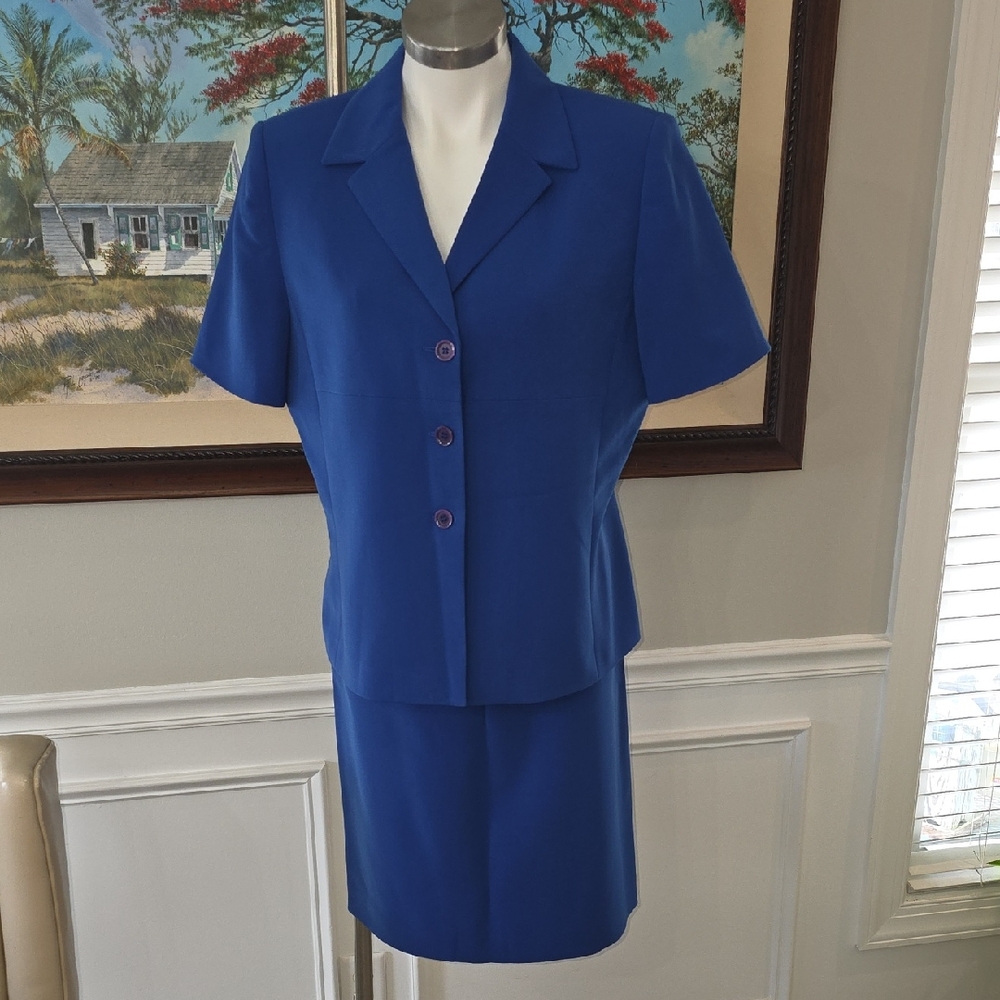 Le Suit Vibrant Blue Women's Skirt Set